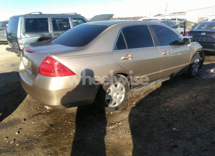 Photo 4 of 2006 Honda Accord 2.4 LX (VIN 3HGCM56496G708164)