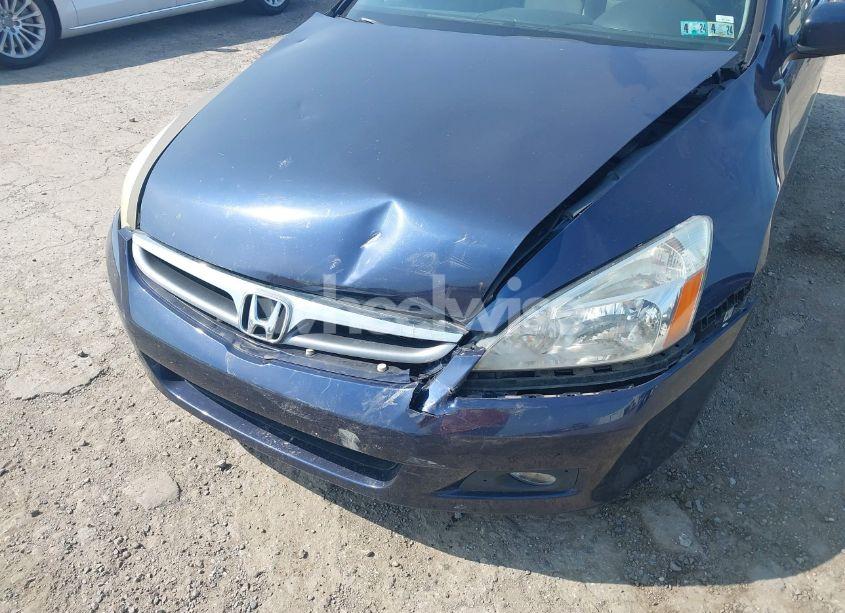 Photo 6 of 2006 Honda Accord 2.4 LX (VIN 3HGCM56496G710738)