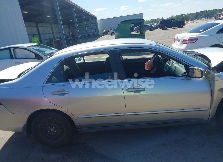 Photo 13 of 2007 Honda Accord 2.4 LX (VIN 3HGCM56497G705508)