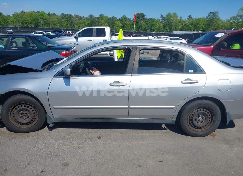 Photo 14 of 2007 Honda Accord 2.4 LX (VIN 3HGCM56497G705508)