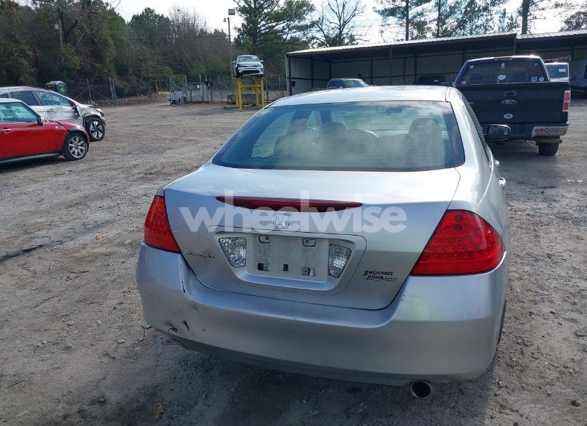 Photo 16 of 2007 Honda Accord 2.4 LX (VIN 3HGCM56497G705900)