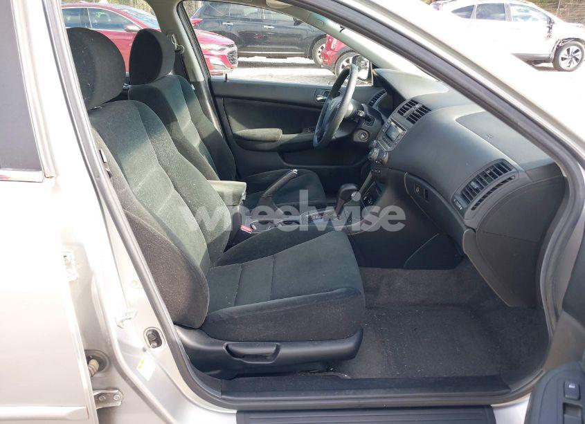 Photo 5 of 2007 Honda Accord 2.4 LX (VIN 3HGCM56497G705900)