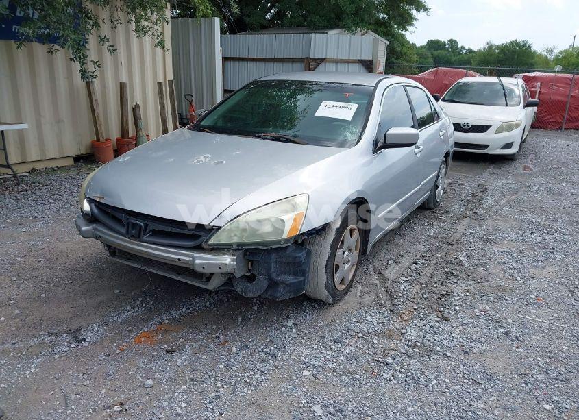 Photo 2 of 2006 Honda Accord 2.4 LX (VIN 3HGCM564X6G701191)