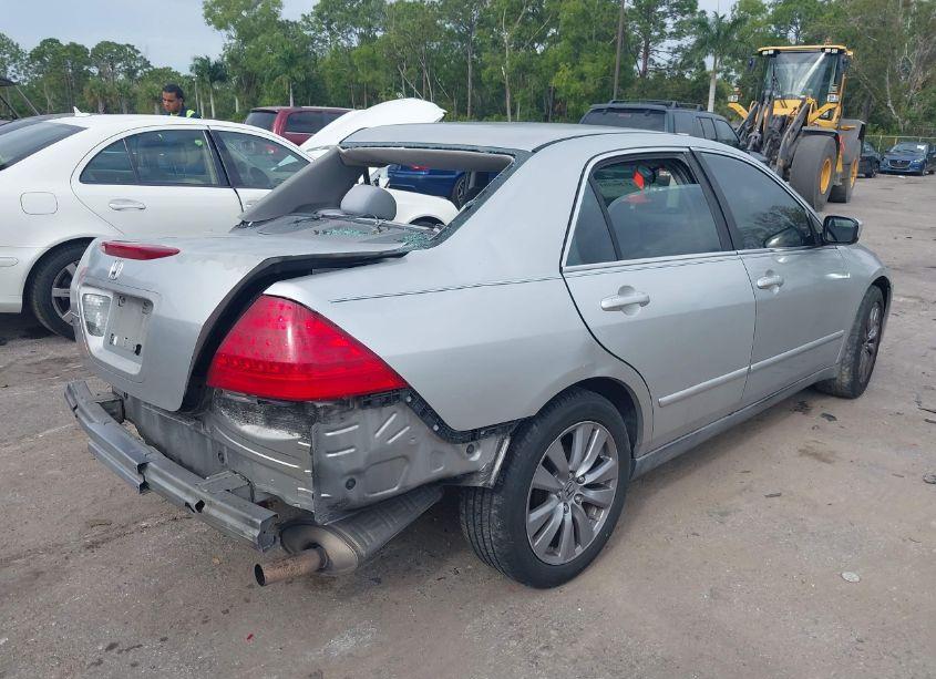 Photo 4 of 2006 Honda Accord 2.4 LX (VIN 3HGCM564X6G704608)