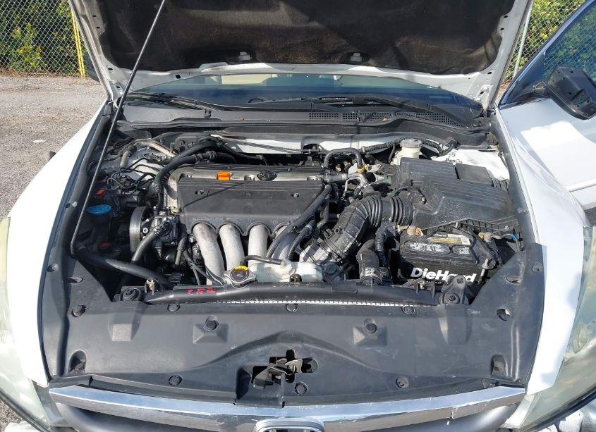 Photo 10 of 2007 Honda Accord 2.4 LX (VIN 3HGCM564X7G703640)