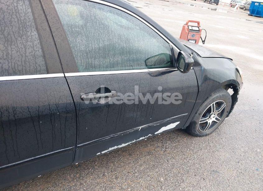 Photo 13 of 2007 Honda Accord 2.4 LX (VIN 3HGCM564X7G708031)