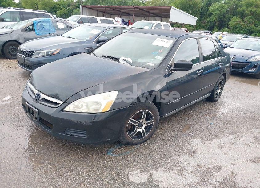 Photo 2 of 2007 Honda Accord 2.4 LX (VIN 3HGCM564X7G708031)