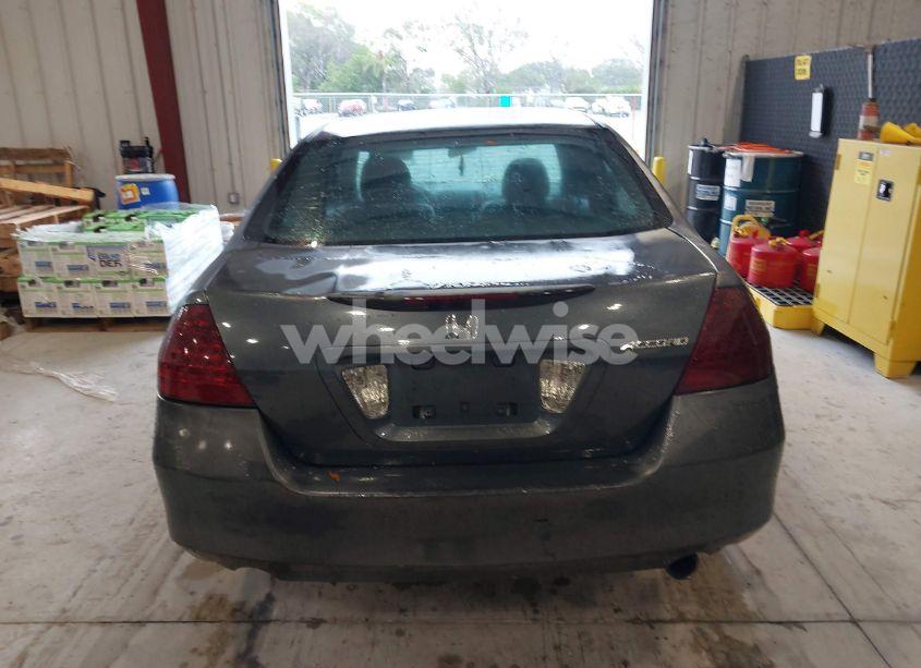 Photo 16 of 2007 Honda Accord 2.4 LX (VIN 3HGCM564X7G708420)