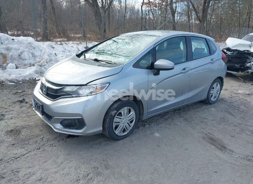 Photo 2 of 2019 Honda Fit LX (VIN 3HGGK5G43KM726127)