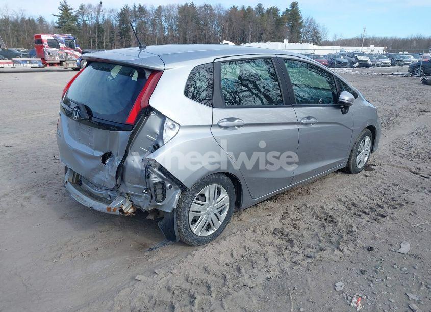 Photo 4 of 2019 Honda Fit LX (VIN 3HGGK5G43KM726127)