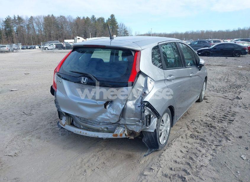 Photo 6 of 2019 Honda Fit LX (VIN 3HGGK5G43KM726127)