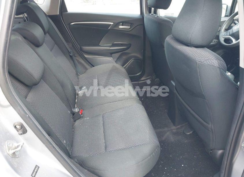 Photo 8 of 2019 Honda Fit LX (VIN 3HGGK5G43KM726127)