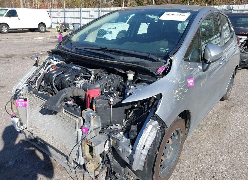 Photo 6 of 2018 Honda Fit LX (VIN 3HGGK5G47JM730468)