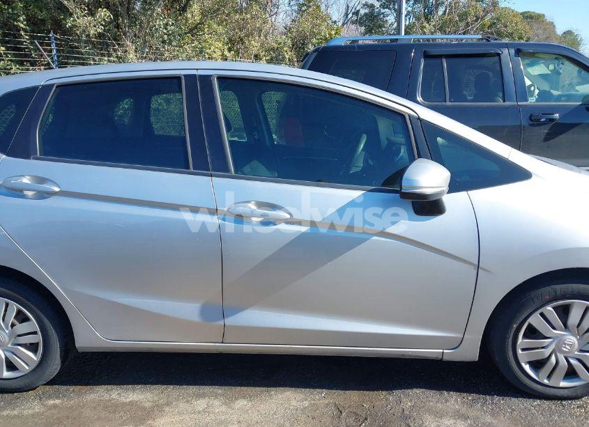 Photo 13 of 2015 Honda Fit LX (VIN 3HGGK5G51FM737187)