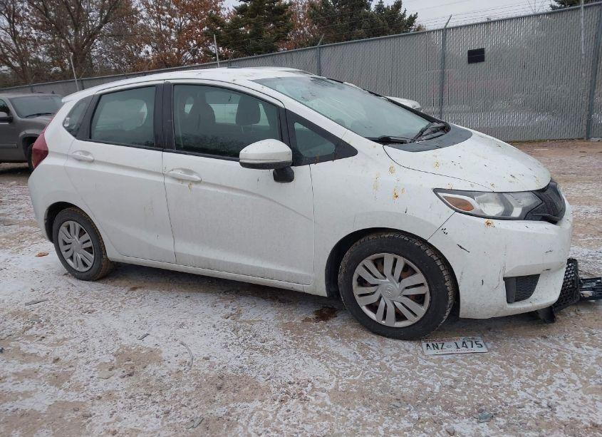 2015 Honda Fit LX (VIN 3HGGK5G52FM709382) main photo