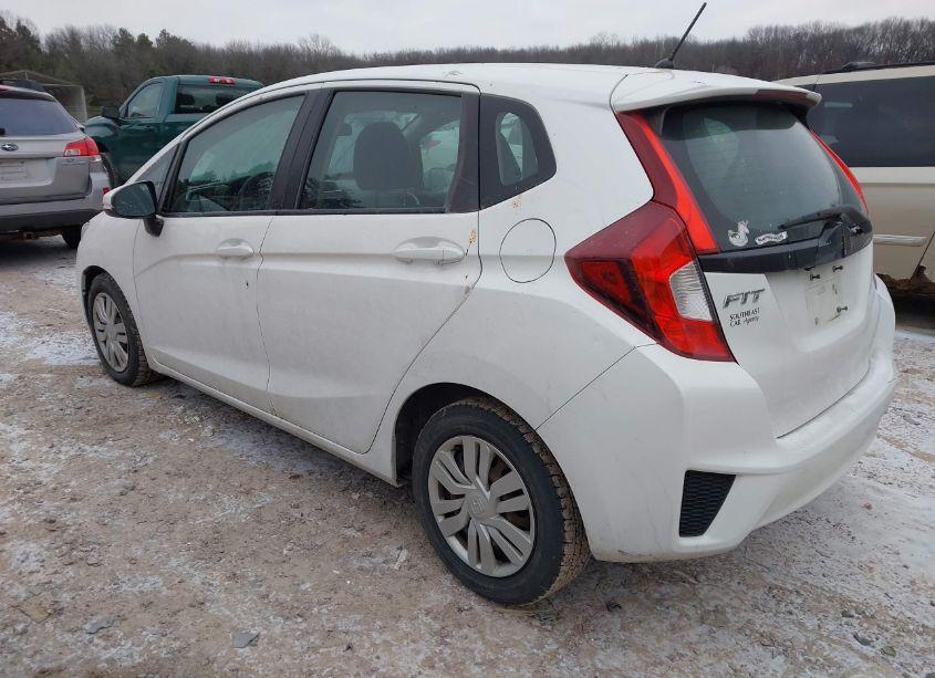 Photo 3 of 2015 Honda Fit LX (VIN 3HGGK5G52FM709382)