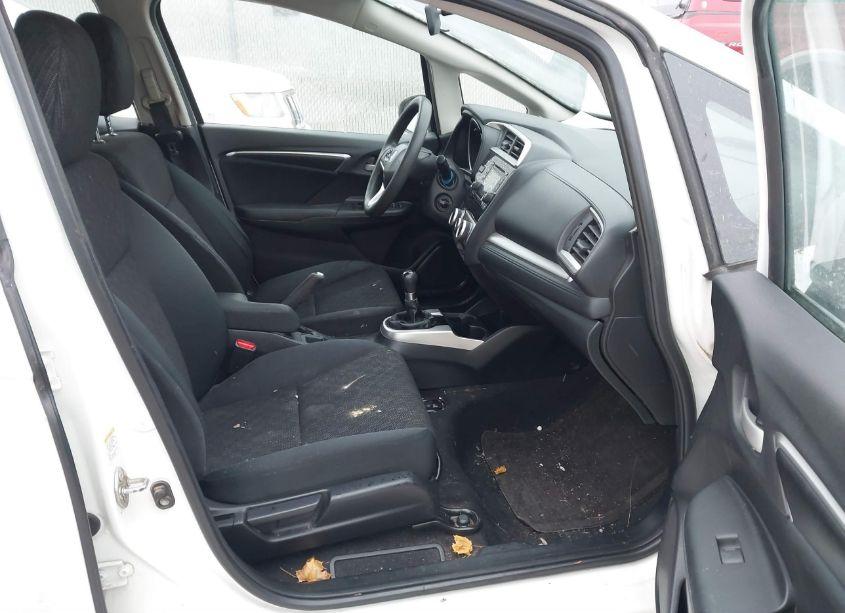 Photo 5 of 2015 Honda Fit LX (VIN 3HGGK5G52FM709382)