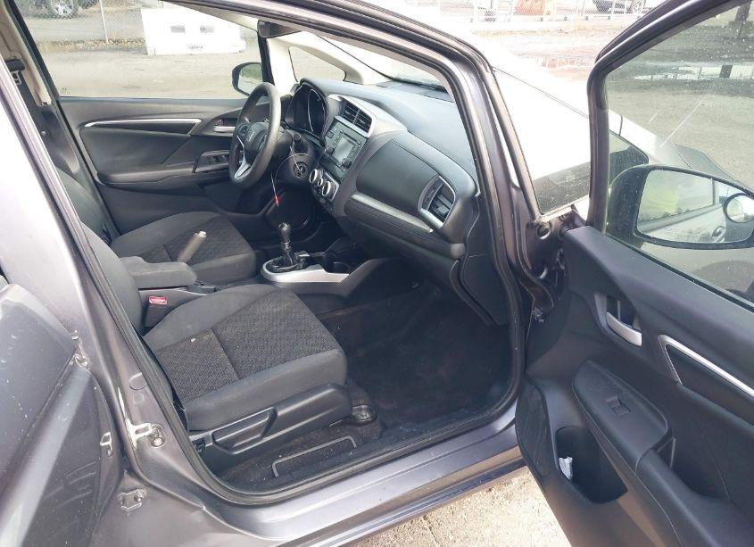 Photo 5 of 2015 Honda Fit LX (VIN 3HGGK5G54FM707035)