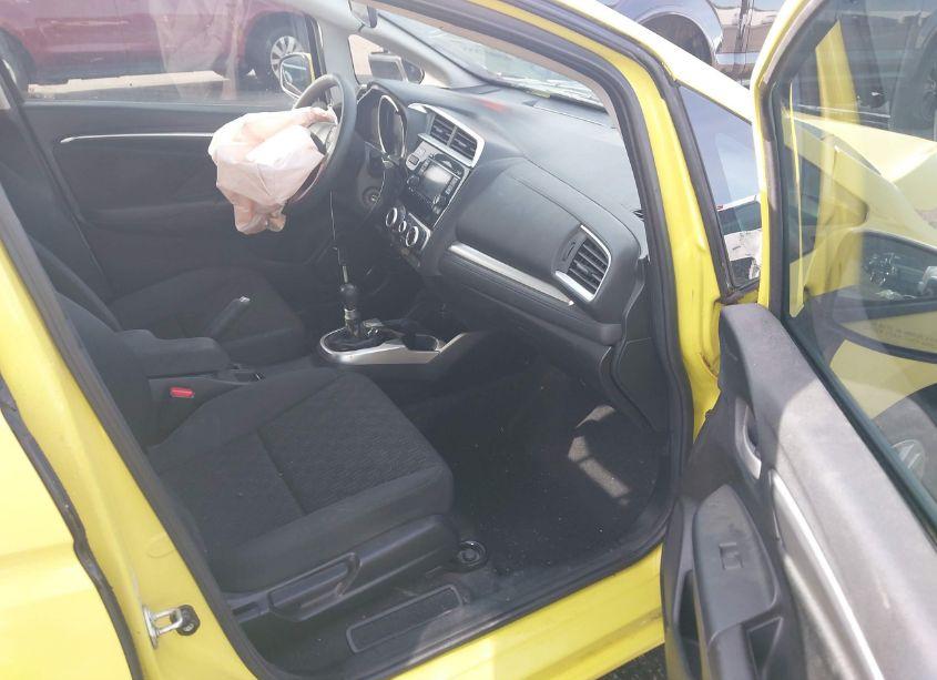 Photo 5 of 2015 Honda Fit LX (VIN 3HGGK5G54FM748233)