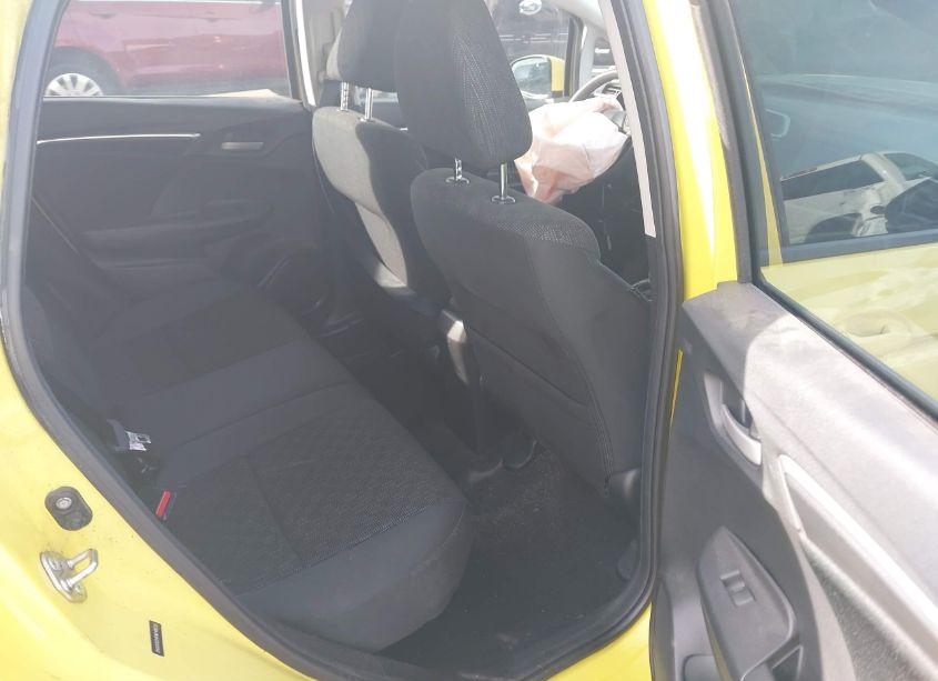 Photo 8 of 2015 Honda Fit LX (VIN 3HGGK5G54FM748233)