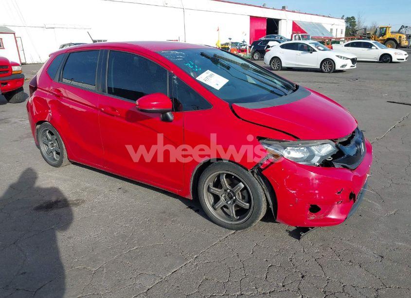 2015 Honda Fit LX (VIN 3HGGK5G54FM759653) main photo