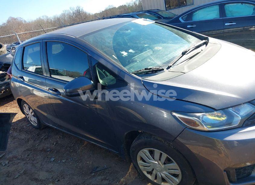 Photo 13 of 2015 Honda Fit LX (VIN 3HGGK5G55FM718495)