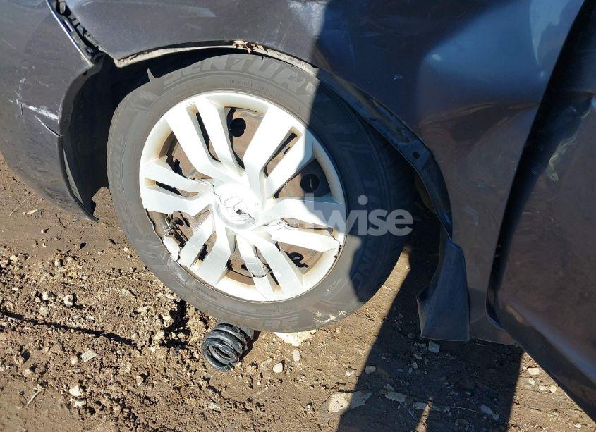 Photo 6 of 2015 Honda Fit LX (VIN 3HGGK5G55FM718495)