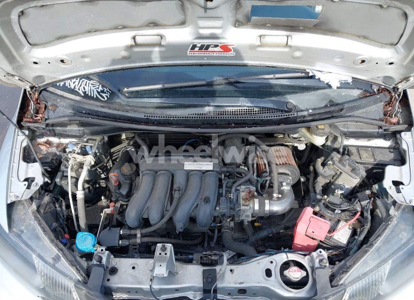 Photo 10 of 2015 Honda Fit LX (VIN 3HGGK5G55FM773903)