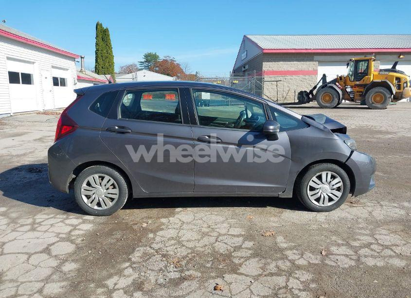 Photo 13 of 2017 Honda Fit LX (VIN 3HGGK5G56HM700994)