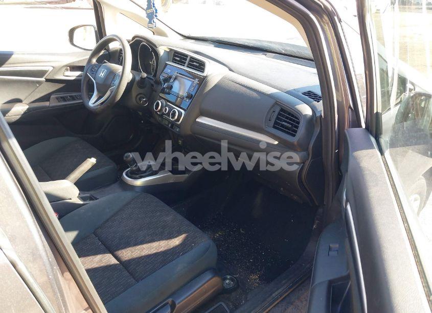 Photo 5 of 2017 Honda Fit LX (VIN 3HGGK5G56HM700994)