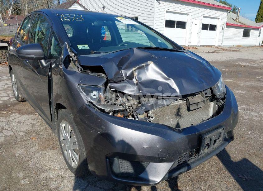 Photo 6 of 2017 Honda Fit LX (VIN 3HGGK5G56HM700994)