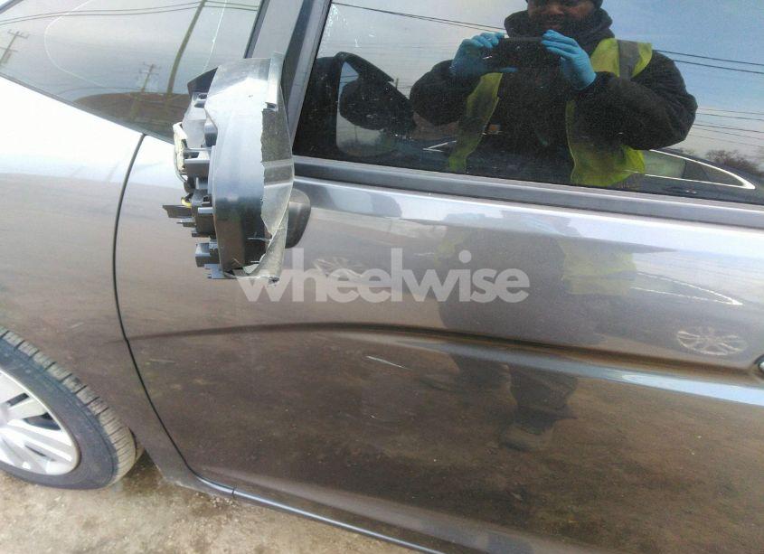 Photo 20 of 2015 Honda Fit LX (VIN 3HGGK5G59FM724638)