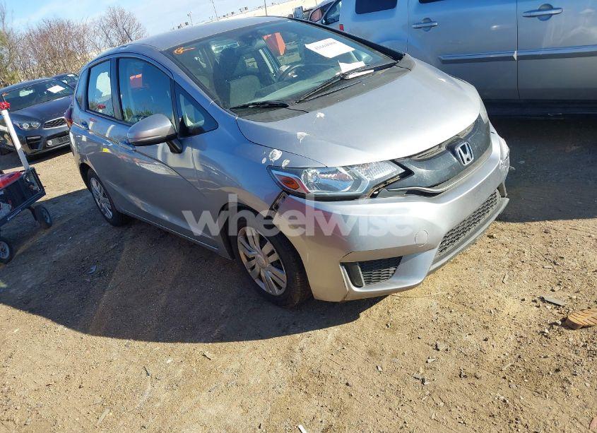 2017 Honda Fit LX (VIN 3HGGK5G59HM703503) main photo