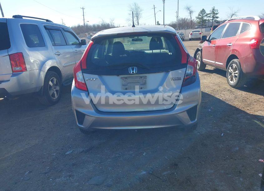 Photo 15 of 2017 Honda Fit LX (VIN 3HGGK5G59HM703503)