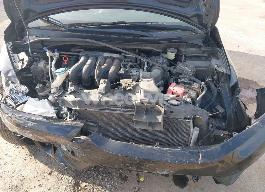 Photo 10 of 2015 Honda Fit LX (VIN 3HGGK5G5XFM754733)