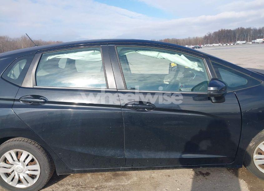 Photo 14 of 2015 Honda Fit LX (VIN 3HGGK5G5XFM754733)