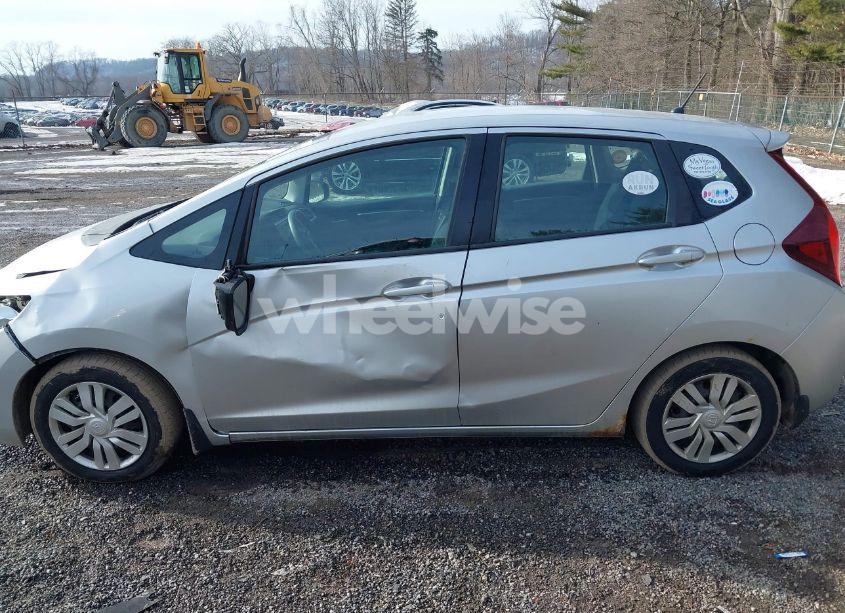 Photo 14 of 2016 Honda Fit LX (VIN 3HGGK5G5XGM700317)