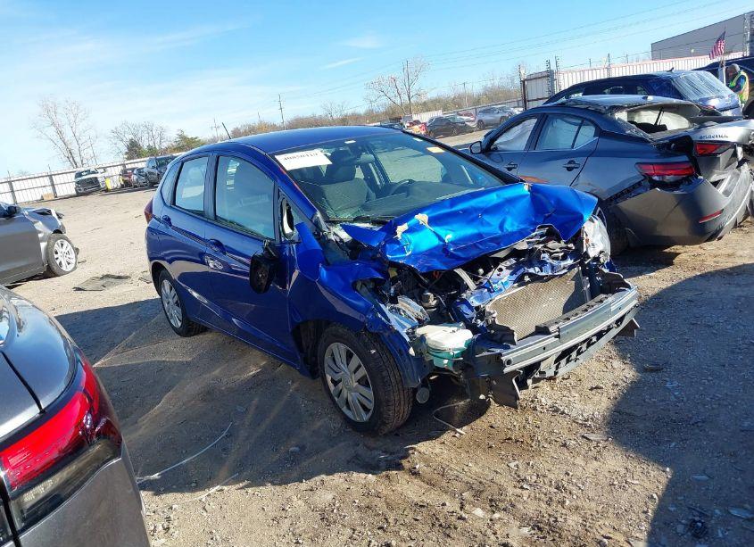 2017 Honda Fit LX (VIN 3HGGK5G5XHM707074) main photo