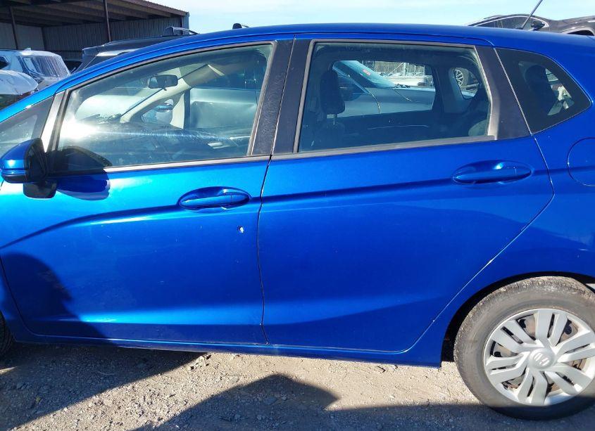 Photo 15 of 2017 Honda Fit LX (VIN 3HGGK5G5XHM707074)