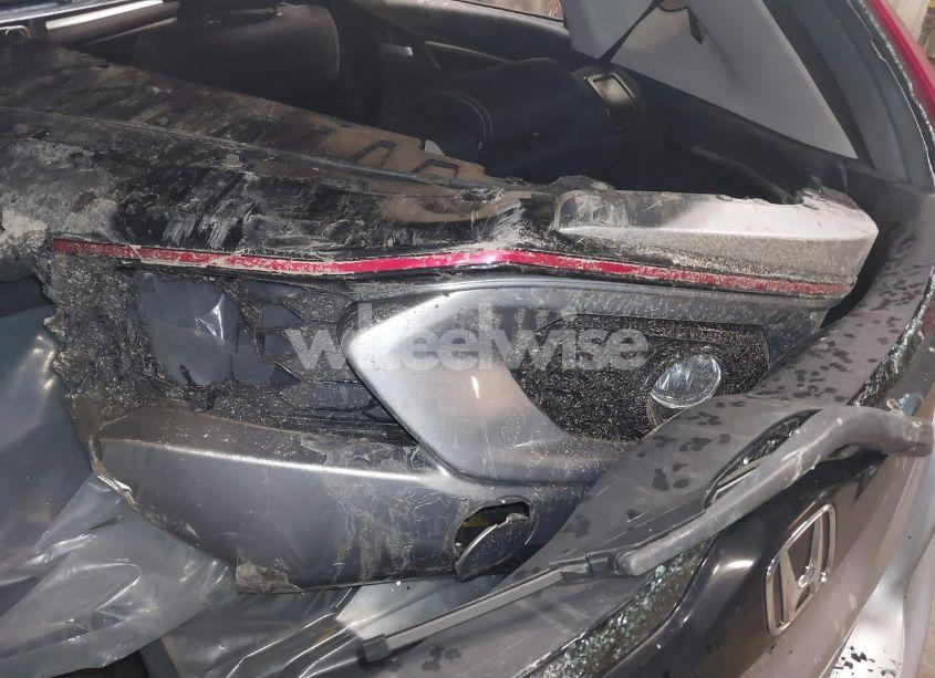 Photo 11 of 2018 Honda Fit SPORT (VIN 3HGGK5G60JM719054)