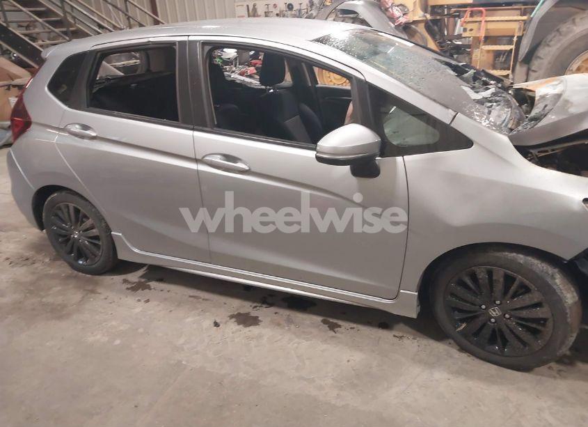 Photo 13 of 2018 Honda Fit SPORT (VIN 3HGGK5G60JM719054)