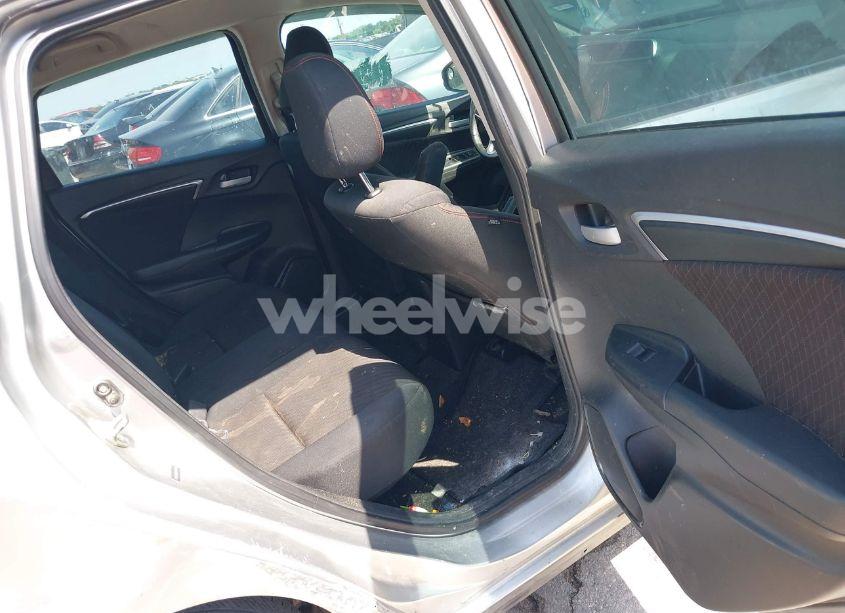 Photo 8 of 2018 Honda Fit SPORT (VIN 3HGGK5G66JM709483)