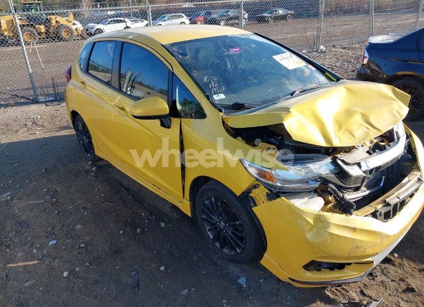 2018 Honda Fit SPORT (VIN 3HGGK5G6XJM711270) main photo