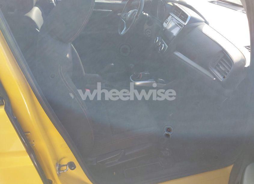 Photo 5 of 2018 Honda Fit SPORT (VIN 3HGGK5G6XJM711270)