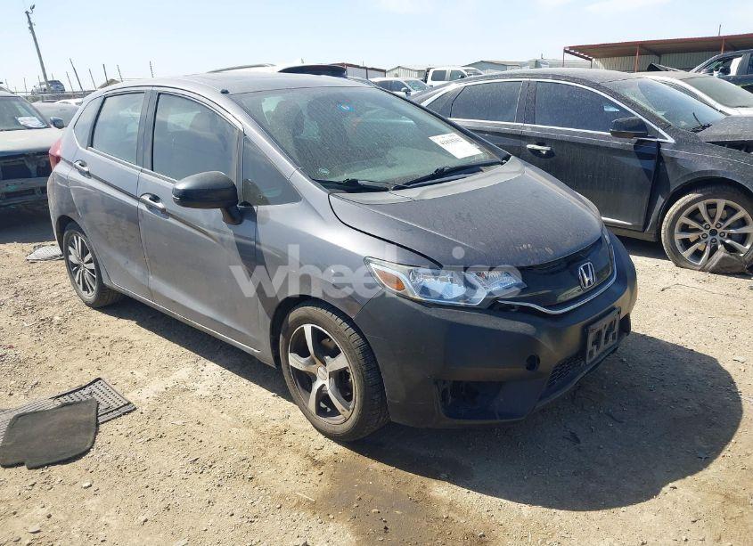 2017 Honda Fit EX (VIN 3HGGK5G70HM714374) main photo