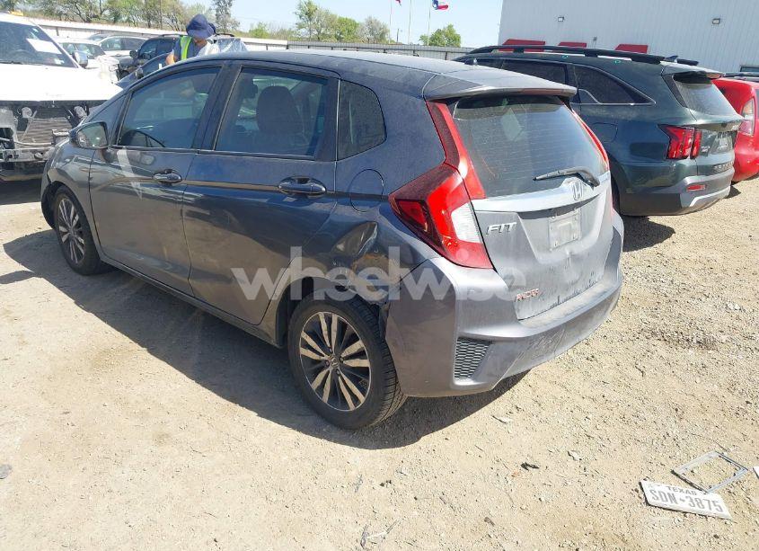 Photo 3 of 2017 Honda Fit EX (VIN 3HGGK5G70HM714374)