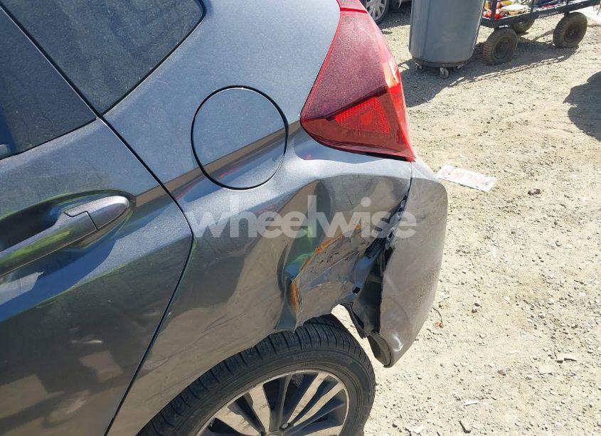 Photo 6 of 2017 Honda Fit EX (VIN 3HGGK5G70HM714374)