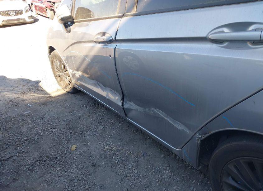 Photo 15 of 2017 Honda Fit EX (VIN 3HGGK5G76HM701838)