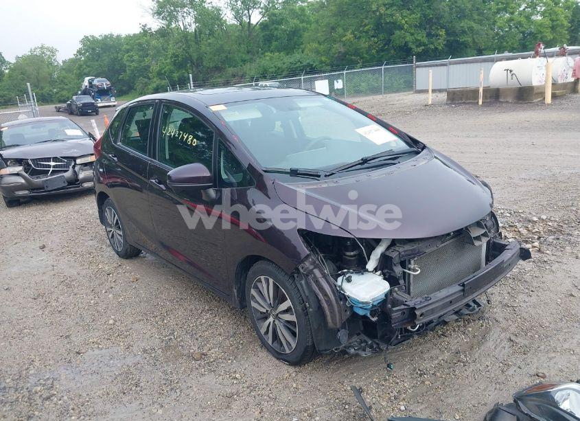 2015 Honda Fit EX (VIN 3HGGK5G80FM751625) main photo