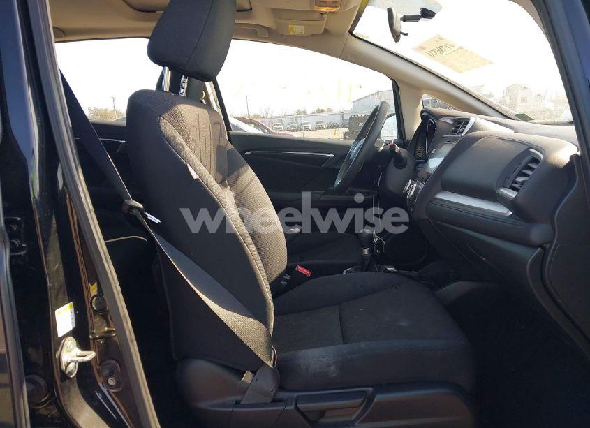 Photo 5 of 2015 Honda Fit EX (VIN 3HGGK5G81FM744828)